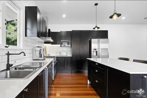 Property photo of 88 Boundary Road Indooroopilly QLD 4068