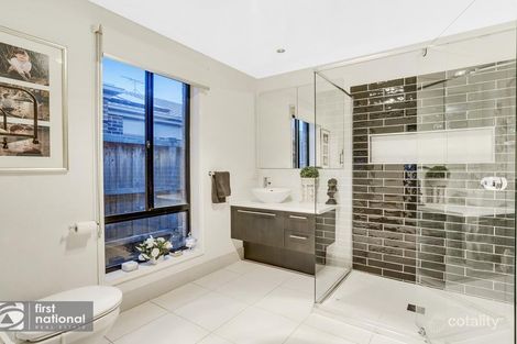 Property photo of 10 Cape Parade Point Cook VIC 3030