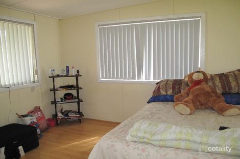 Property photo of 4 Crosby Crescent Fairfield NSW 2165