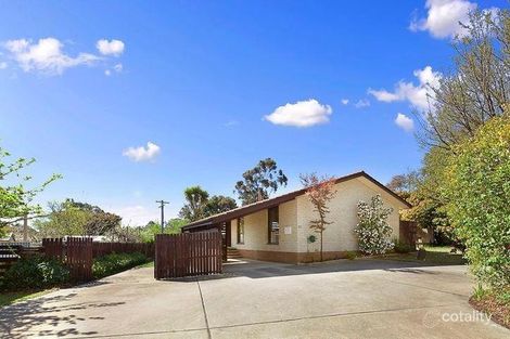 18 Lascelles Cct, Kambah, ACT 2902