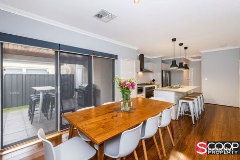 Property photo of 2/20 West Churchill Avenue Lake Coogee WA 6166