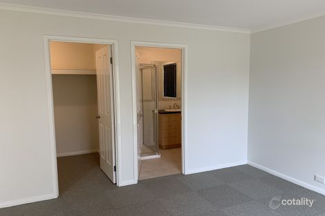 Property photo of 11 Parvum Way Wyndham Vale VIC 3024