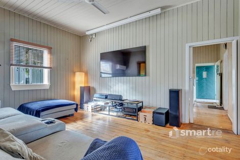 Property photo of 19 Bognuda Street Bundamba QLD 4304