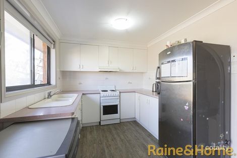 Property photo of 26 Cormorant Crescent Dubbo NSW 2830