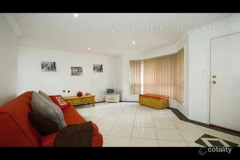 Property photo of 9 Hillbrook Way Forest Lake QLD 4078
