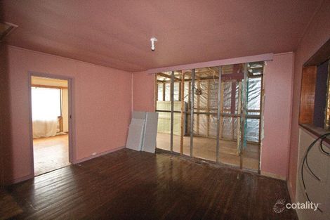 Property photo of 27 Hillside Avenue Eildon VIC 3713