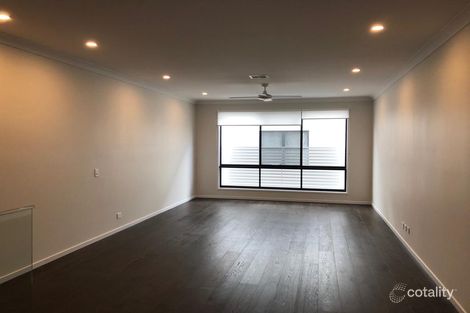 Property photo of 3/55-57 Nicholson Street Greenslopes QLD 4120