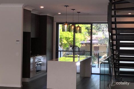 Property photo of 3/55-57 Nicholson Street Greenslopes QLD 4120