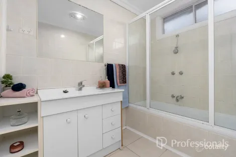 Property photo of 10 Myrtle Crescent Ferntree Gully VIC 3156