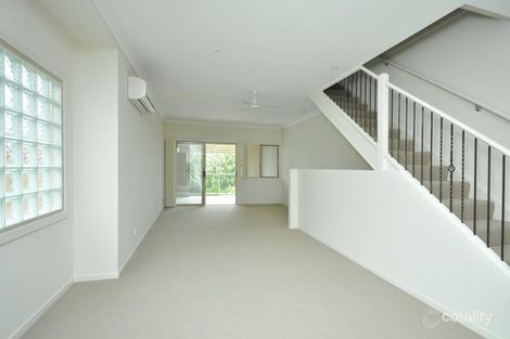 Property photo of 1/22 Jellicoe Street Coorparoo QLD 4151