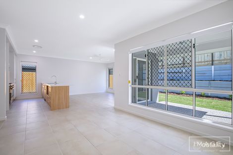 Property photo of 25 Hideaway Circuit Warner QLD 4500
