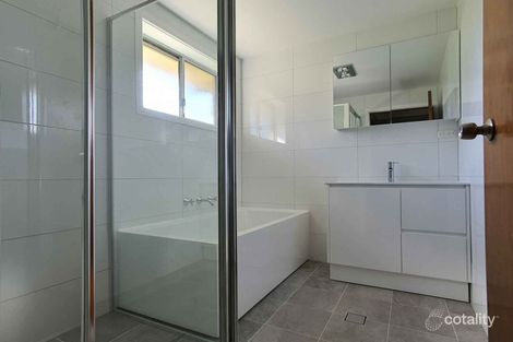 Property photo of 10/10 Bensley Road Macquarie Fields NSW 2564