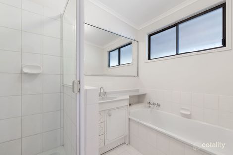Property photo of 6 Leslie Street Kallangur QLD 4503
