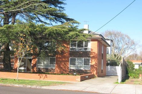 Property photo of 8 Central Park Road Malvern East VIC 3145