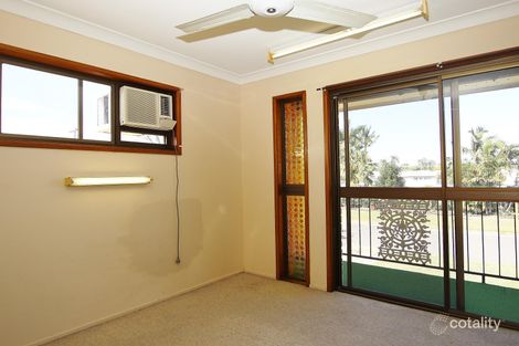 Property photo of 4/79 Stenlake Avenue Kawana QLD 4701
