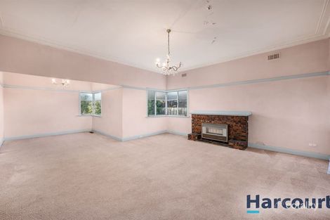 Property photo of 453 Warrigal Road Ashwood VIC 3147
