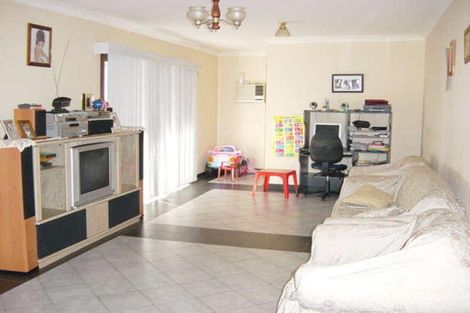 Property photo of 18 Hassall Street Smithfield NSW 2164