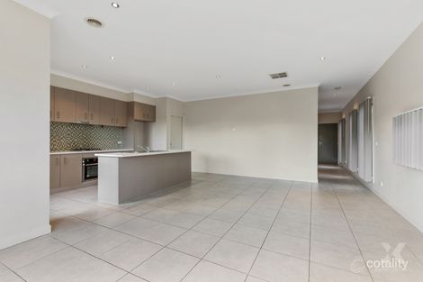Property photo of 31/79 Lancefield Drive Caroline Springs VIC 3023