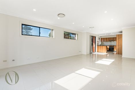 Property photo of 21 Broxbourne Street Westmead NSW 2145