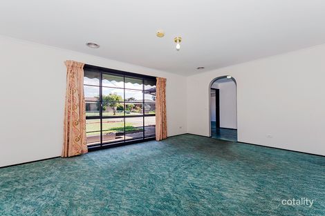 Property photo of 4 Lorikeet Court Werribee VIC 3030