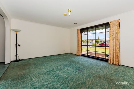 Property photo of 4 Lorikeet Court Werribee VIC 3030