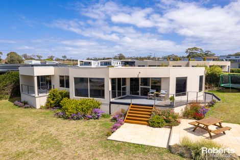 Property photo of 1/11 Aqua Sands Drive Swansea TAS 7190