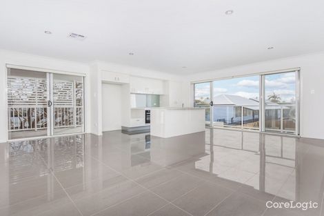 Property photo of 59/400 Tingal Road Wynnum QLD 4178