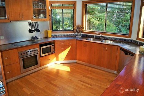 Property photo of 9 Endeavour Avenue Lilli Pilli NSW 2536