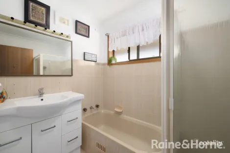 Property photo of 10 Dean Parade Lemon Tree Passage NSW 2319