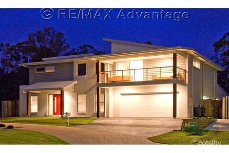 Property photo of 32 Baychester Place Wakerley QLD 4154