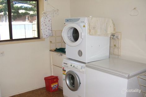 33 Gipps St, Nanango, QLD 4615