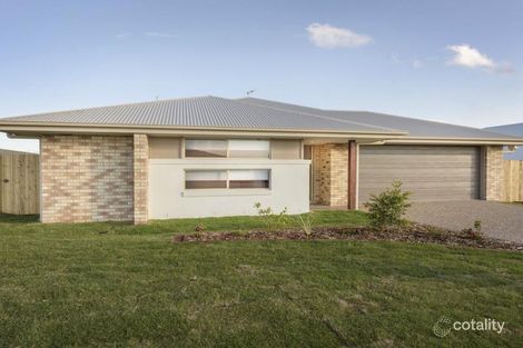 82 Sanctuary Dr, Cranley, QLD 4350