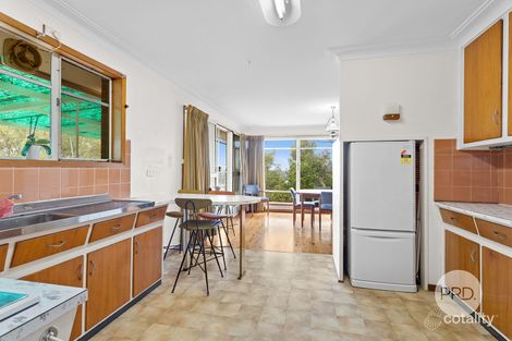 Property photo of 16 Illinga Place Lugarno NSW 2210