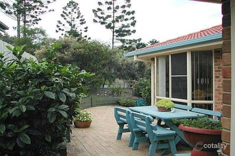 Property photo of 1 Heritage Court Suffolk Park NSW 2481