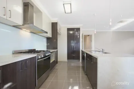 Property photo of 10 Blackburn Close Wodonga VIC 3690