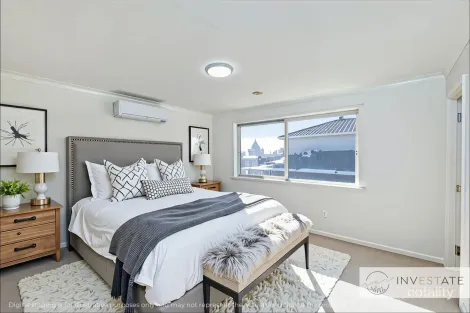 Property photo of 18 Cubbyhouse Road Wyndham Vale VIC 3024