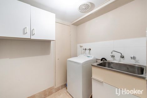 Property photo of 33/6A Valley Road Halls Head WA 6210