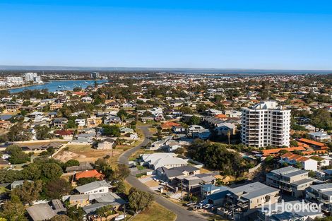 Property photo of 33/6A Valley Road Halls Head WA 6210