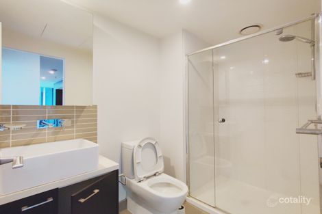 Property photo of 2207/8 Sutherland Street Melbourne VIC 3000