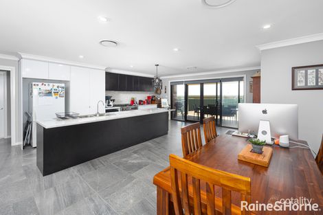 Property photo of 6 Beech Street Forest Hill NSW 2651