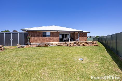 Property photo of 6 Beech Street Forest Hill NSW 2651