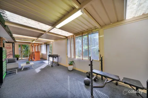 Property photo of 4 Ceros Close Chittaway Bay NSW 2261