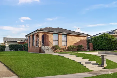 2 Lachlan St, Bossley Park, NSW 2176