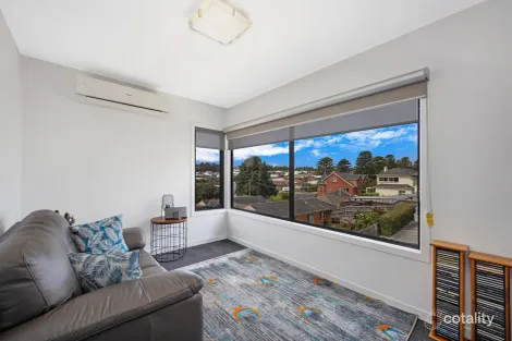 Property photo of 4 Piper Place Warrnambool VIC 3280