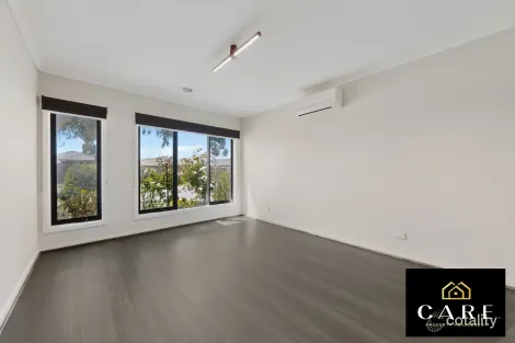 Property photo of 80 Fiorelli Boulevard Cranbourne East VIC 3977