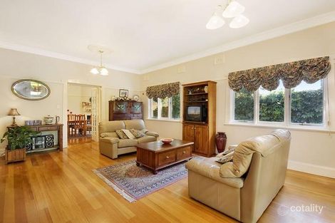 Property photo of 16 Warrington Avenue Epping NSW 2121