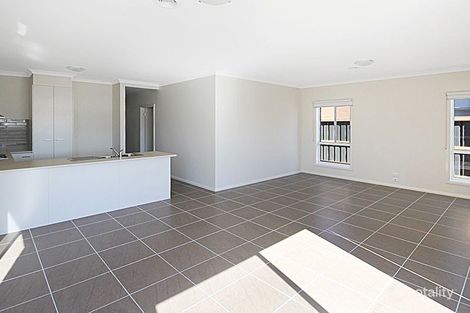 7 Berrybank Tce, Botanic Ridge, VIC 3977