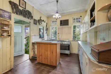 Property photo of 7 Bishop Street The Range QLD 4700