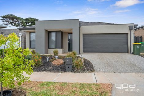 Property photo of 31 Kyeamba Circuit Bacchus Marsh VIC 3340