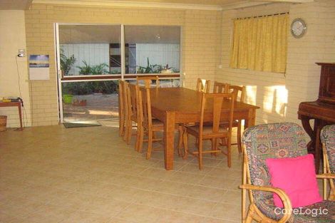 Property photo of 22 Blackall Street Dingo QLD 4702
